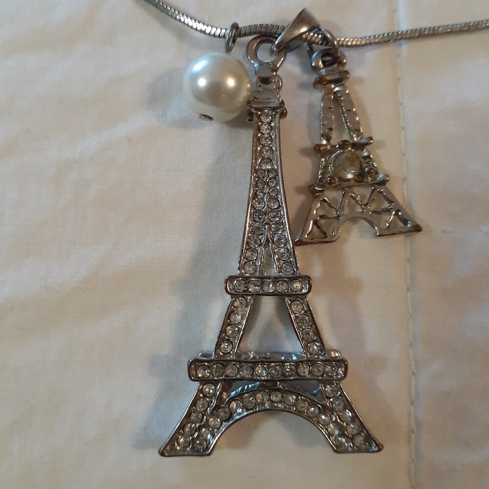 Eiffel Tower Silver Tone Sweater Necklace